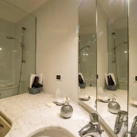 Margot Suite With Sea View And Ac Apartmán *